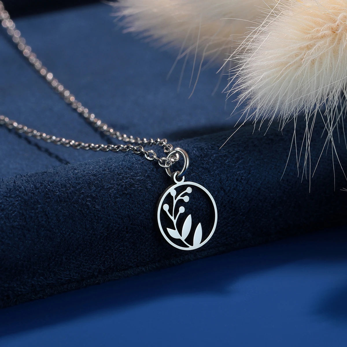 Stainless Steel Leaf Pendant Necklace For Women