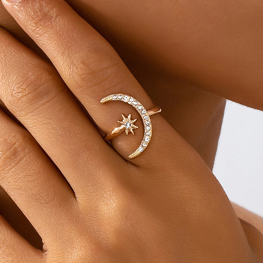 Women’s Moon Ring – Adjustable Metal Fashion Band