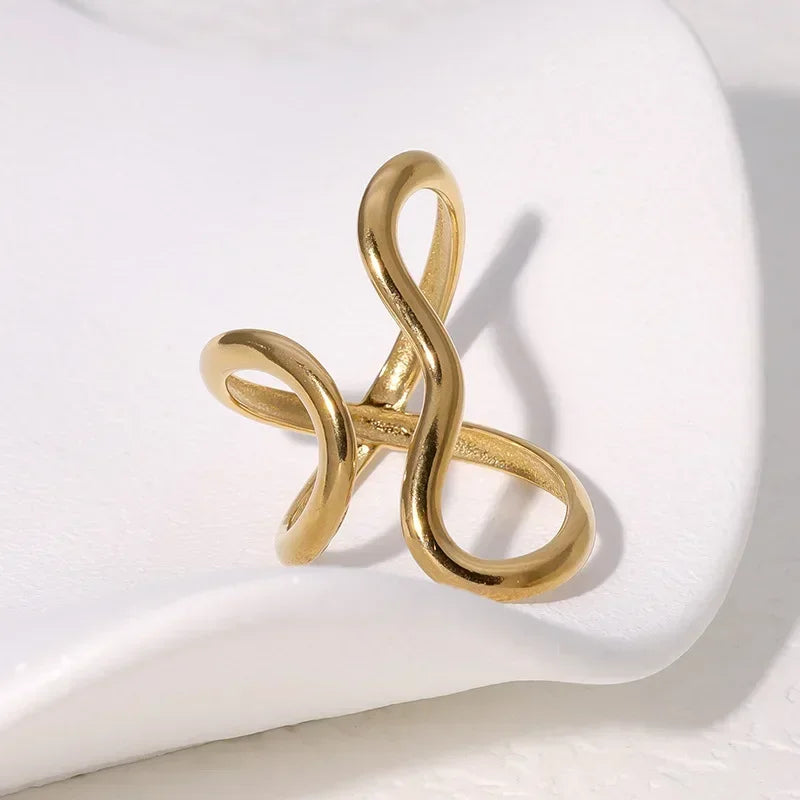 Irregular Gold Plated Geometric Ring With Zircon